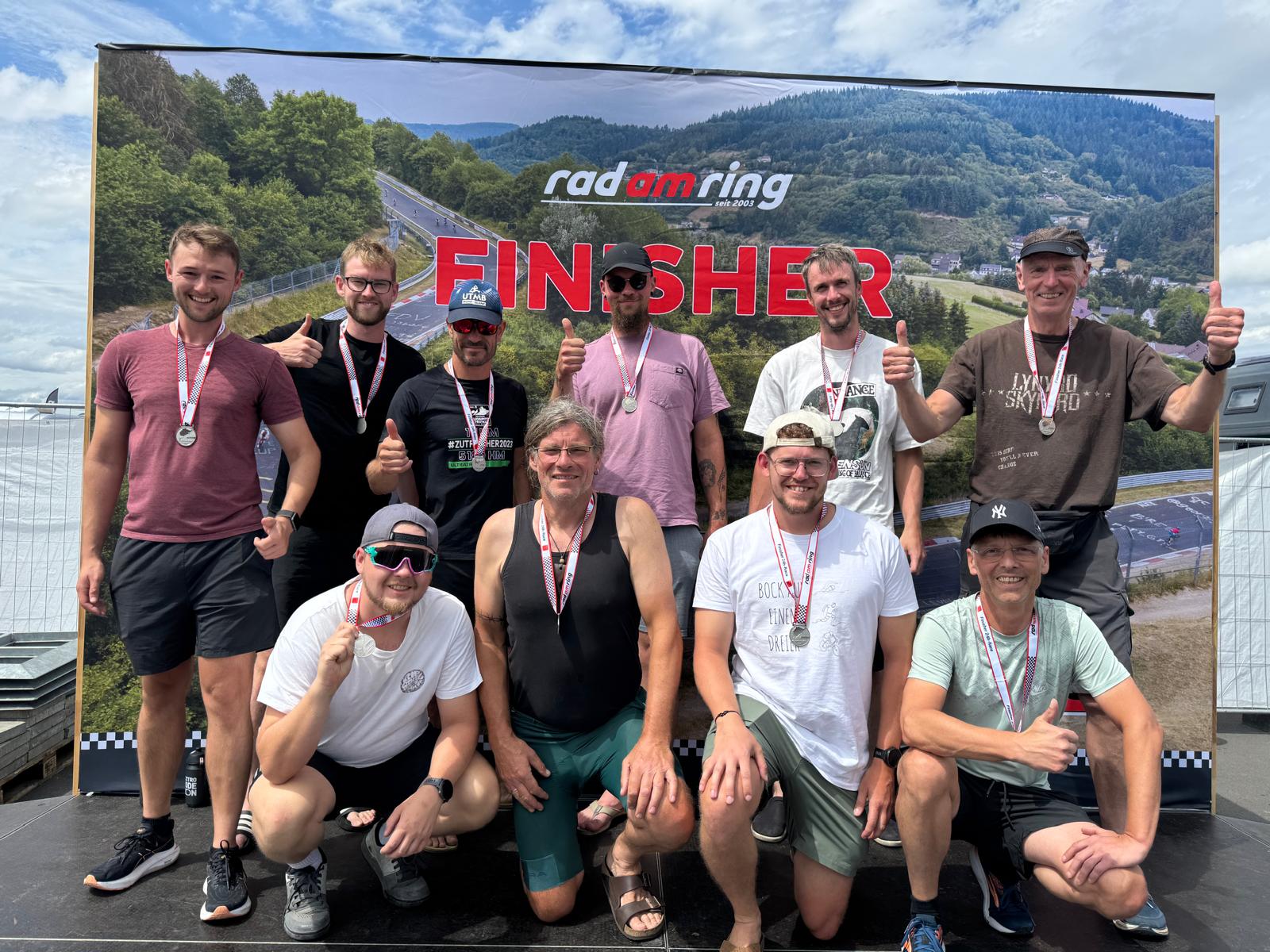 Bild 10 Gruppenfoto hinterher